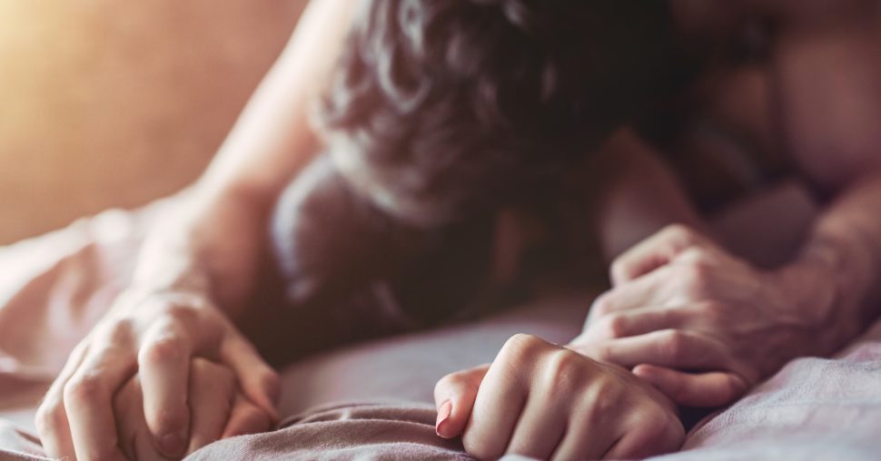 Qu’est-ce que la sexualité « kinky », qui séduit de plus en plus de femmes ?