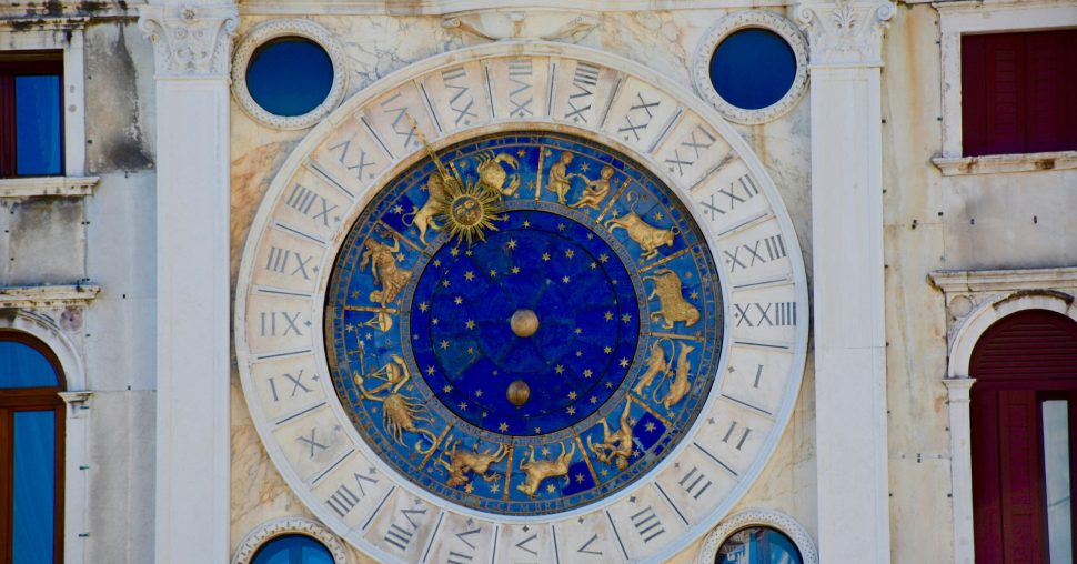 Horoscope : cette dernière semaine de novembre est un vrai défi pour nos relations amoureuses